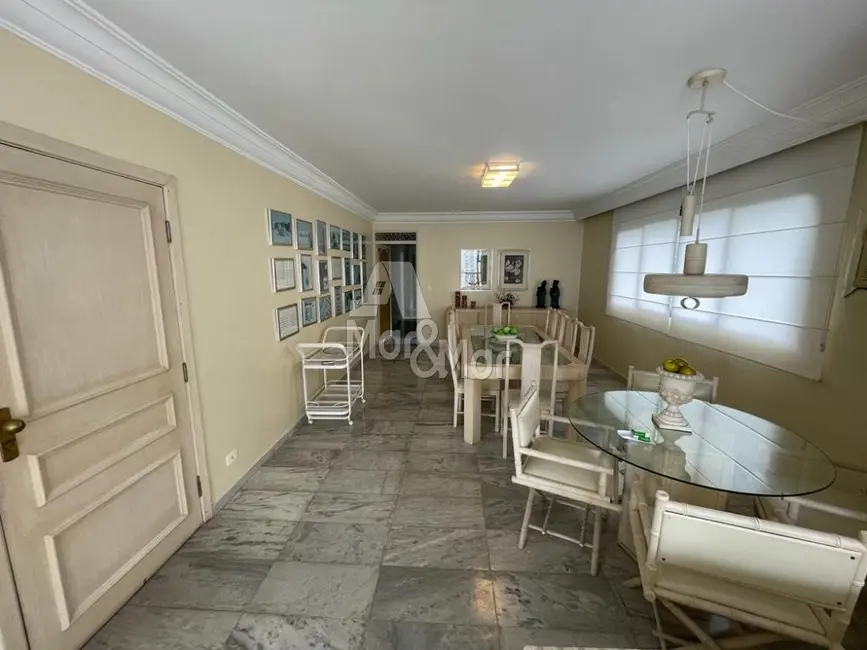 Apartamento com 4 quartos à venda, 240m2 em Pitangueiras, Guaruja - SP - imagem 6 Foto 6 de Apartamento com 4 quartos à venda, 240m2 em Pitangueiras, Guaruja - SP