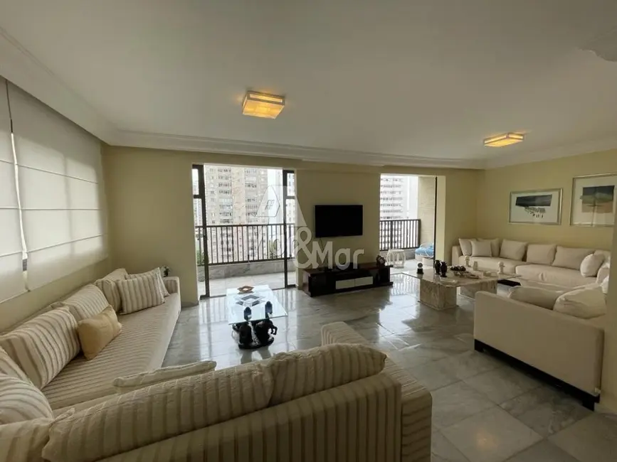 Foto 2 de Apartamento com 4 quartos à venda, 240m2 em Pitangueiras, Guaruja - SP