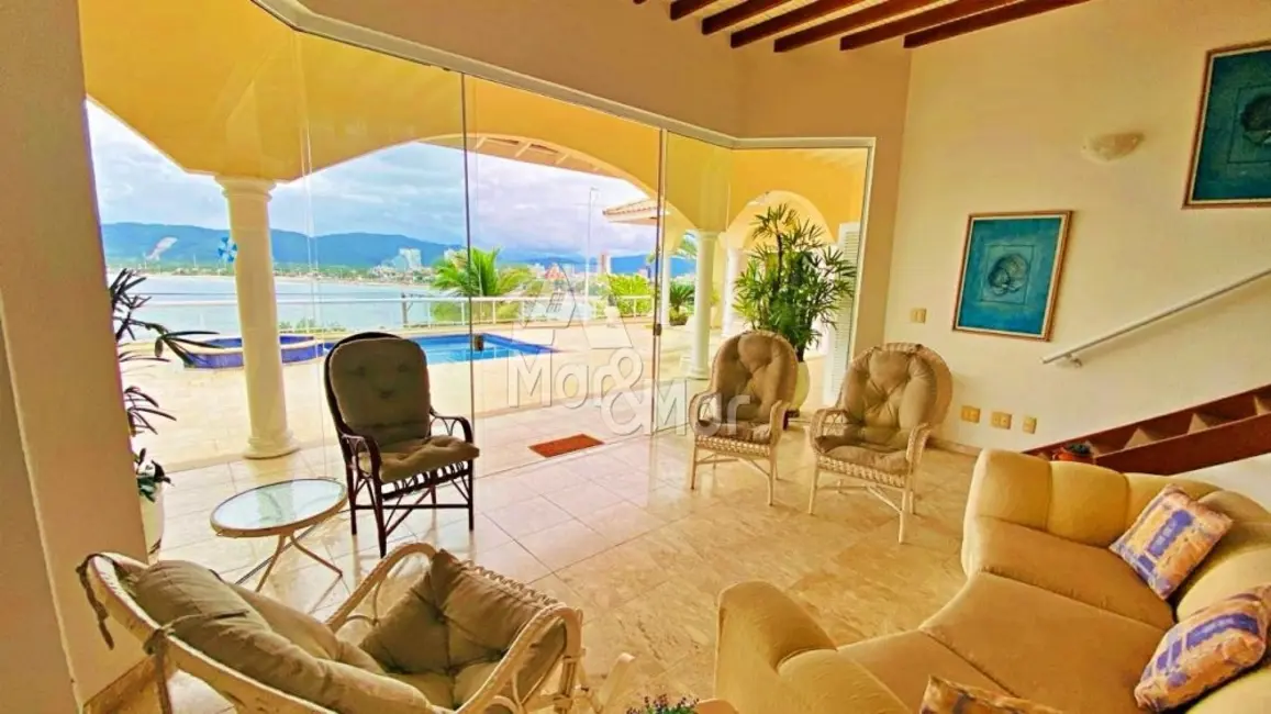 Casa com 5 quartos à venda, 950m2 em Guaruja - SP - imagem 7 Foto 7 de Casa com 5 quartos à venda, 950m2 em Guaruja - SP
