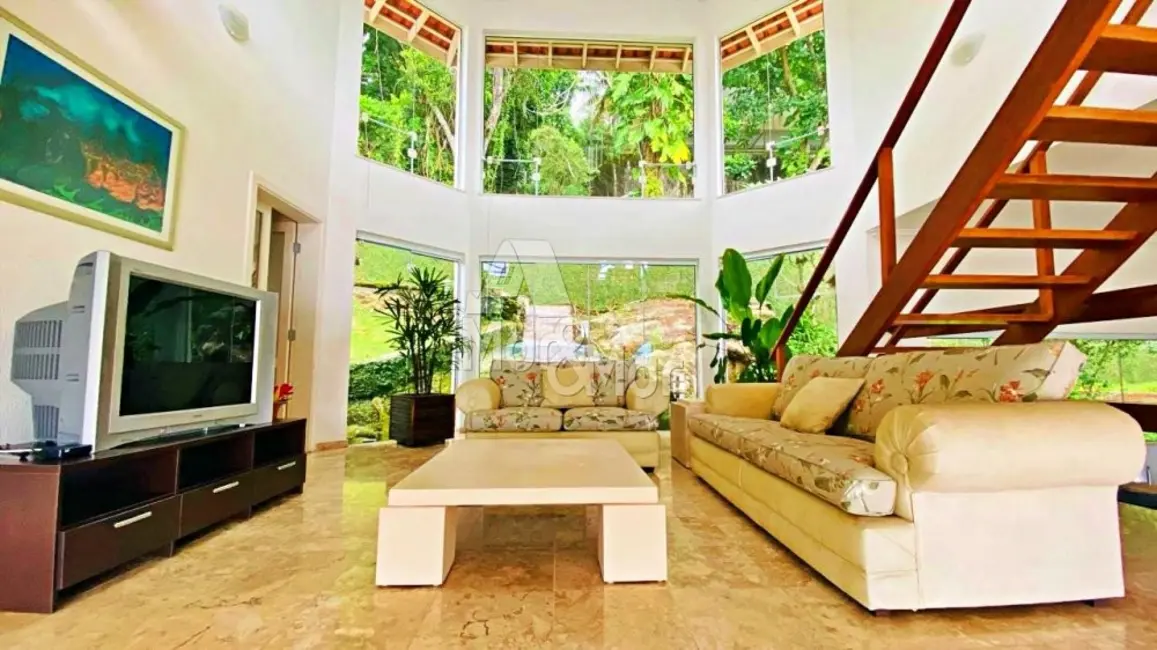 Casa com 5 quartos à venda, 950m2 em Guaruja - SP - imagem 8 Foto 8 de Casa com 5 quartos à venda, 950m2 em Guaruja - SP