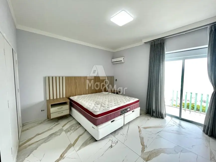 Apartamento com 6 quartos à venda, 250m2 em Pitangueiras, Guaruja - SP - imagem 9 Foto 9 de Apartamento com 6 quartos à venda, 250m2 em Pitangueiras, Guaruja - SP