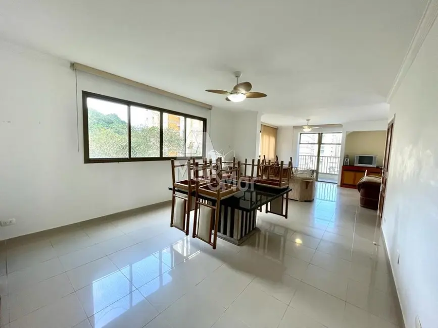 Apartamento com 4 quartos à venda, 240m2 em Pitangueiras, Guaruja - SP - imagem 7 Foto 7 de Apartamento com 4 quartos à venda, 240m2 em Pitangueiras, Guaruja - SP