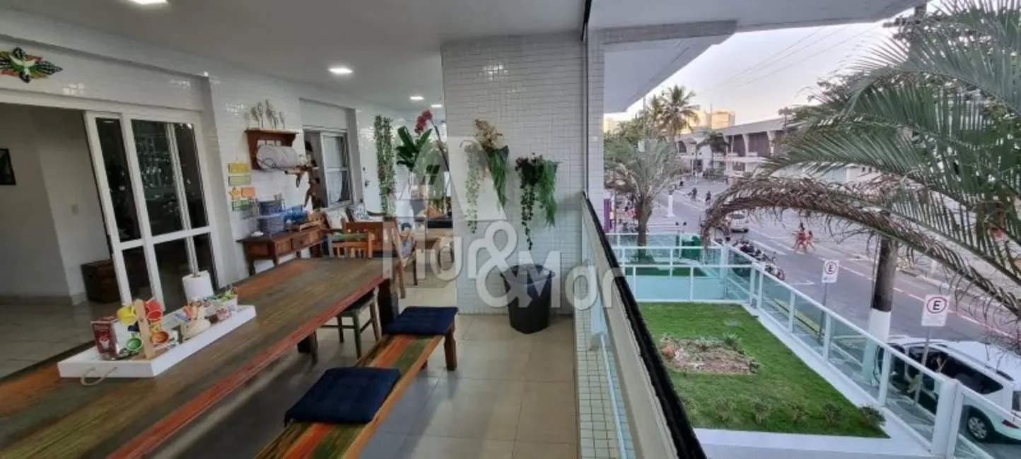 Foto 2 de Apartamento com 5 quartos à venda, 180m2 em Pitangueiras, Guaruja - SP