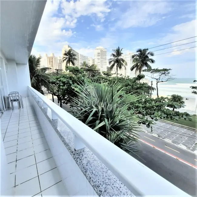 Foto 1 de Apartamento com 2 quartos à venda, 185m2 em Pitangueiras, Guaruja - SP