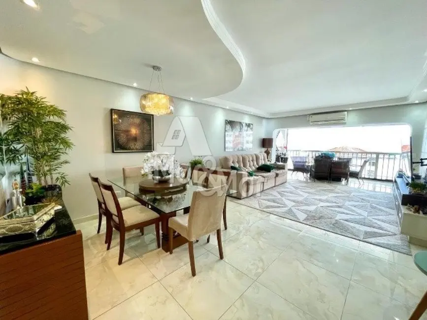 Foto 2 de Apartamento com 3 quartos à venda, 180m2 em Pitangueiras, Guaruja - SP