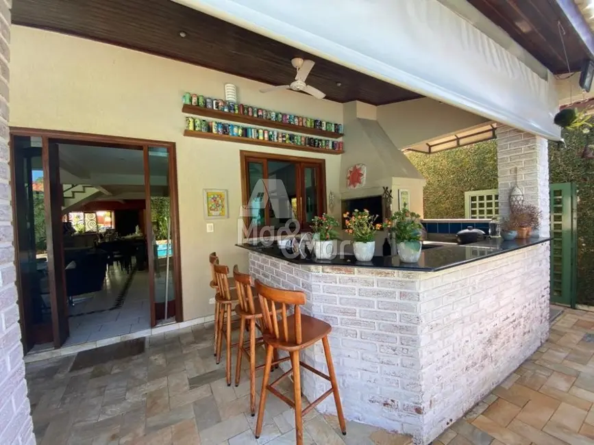 Foto 9 de Casa com 4 quartos à venda, 247m2 em Balneário Praia do Pernambuco, Guaruja - SP