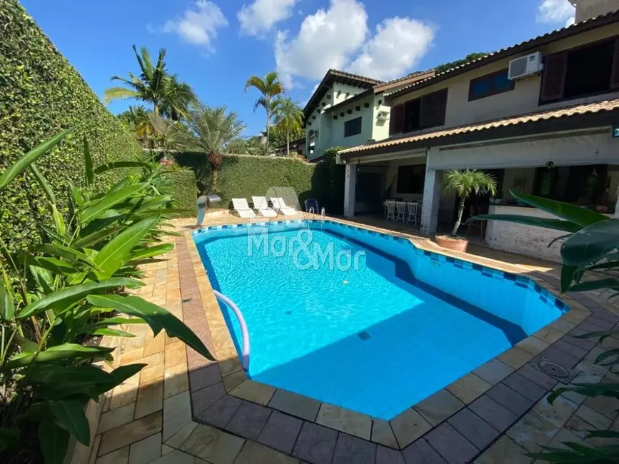 Foto 3 de Casa com 4 quartos à venda, 247m2 em Balneário Praia do Pernambuco, Guaruja - SP