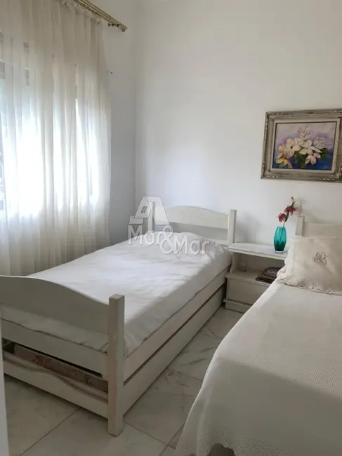 Foto 9 de Apartamento com 3 quartos à venda, 226m2 em Vila Luis Antônio, Guaruja - SP