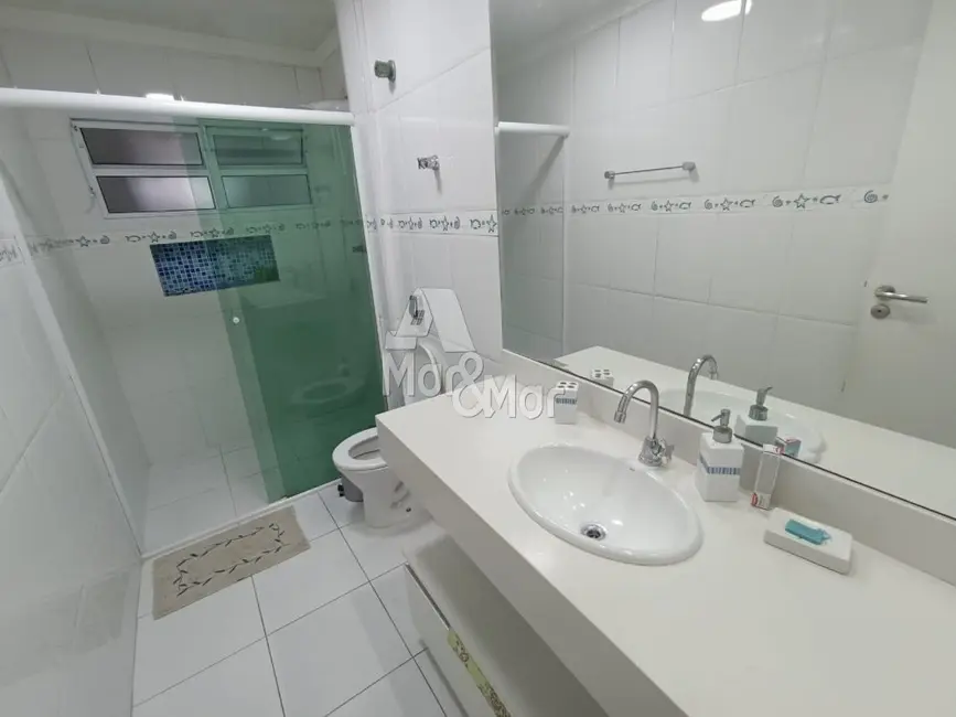 Foto 8 de Apartamento com 3 quartos para alugar, 134m2 em Pitangueiras, Guaruja - SP