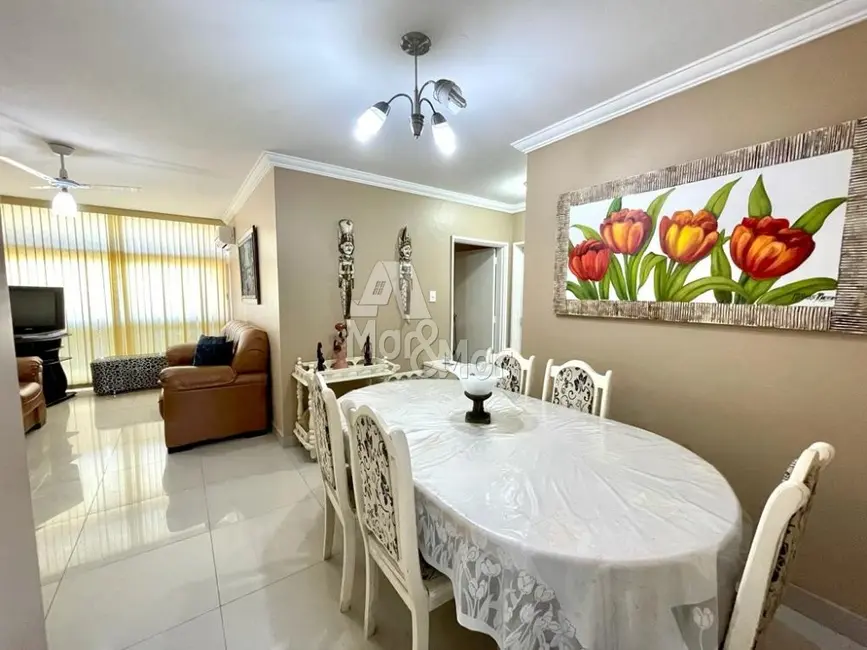 Apartamento com 2 quartos à venda, 105m2 em Pitangueiras, Guaruja - SP - imagem 4 Foto 4 de Apartamento com 2 quartos à venda, 105m2 em Pitangueiras, Guaruja - SP