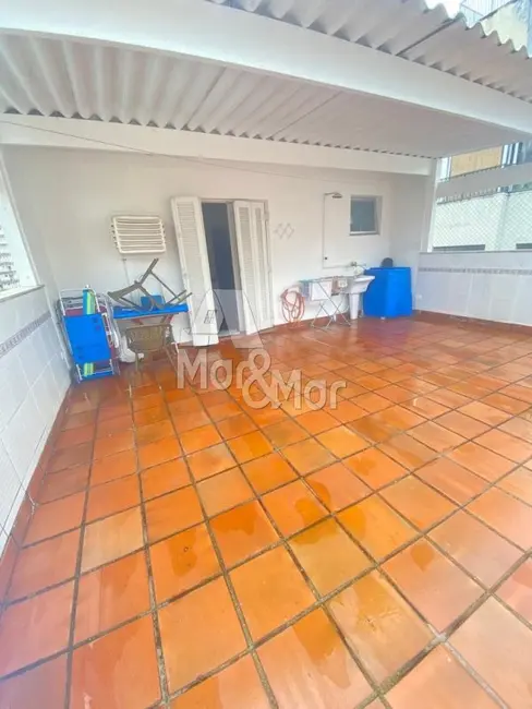 Cobertura com 1 quarto à venda, 120m2 em Jardim Las Palmas, Guaruja - SP - imagem 4 Foto 4 de Cobertura com 1 quarto à venda, 120m2 em Jardim Las Palmas, Guaruja - SP