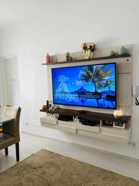 Apartamento com 2 quartos para alugar, 70m2 em Pitangueiras, Guaruja - SP - imagem 3 Foto 3 de Apartamento com 2 quartos para alugar, 70m2 em Pitangueiras, Guaruja - SP