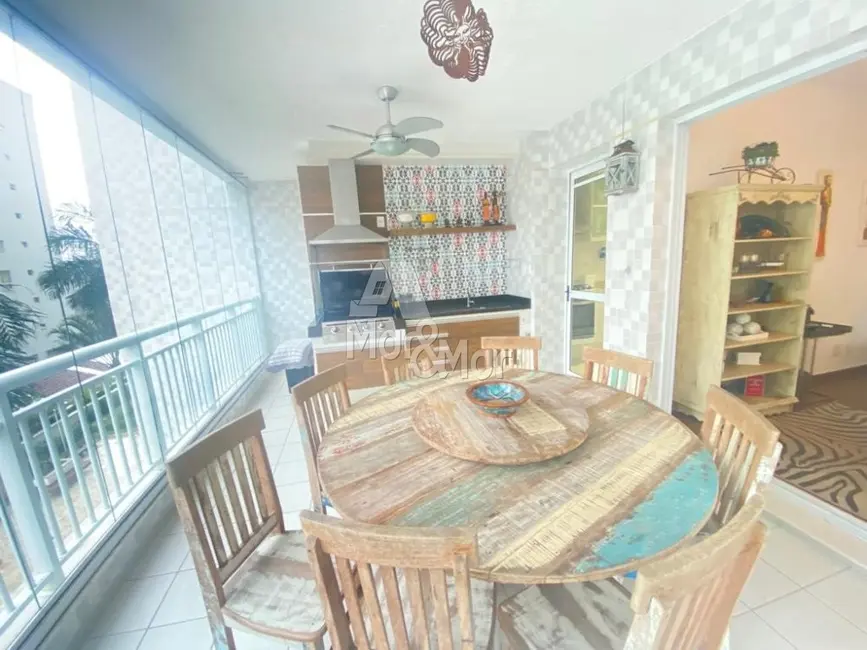 Foto 1 de Apartamento com 3 quartos à venda, 130m2 em Vila Alzira, Guaruja - SP
