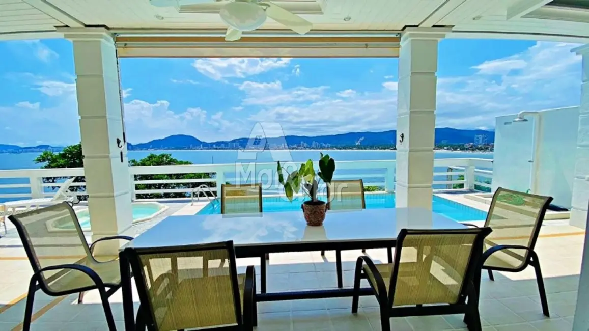 Foto 4 de Casa com 4 quartos à venda, 400m2 em Guaruja - SP