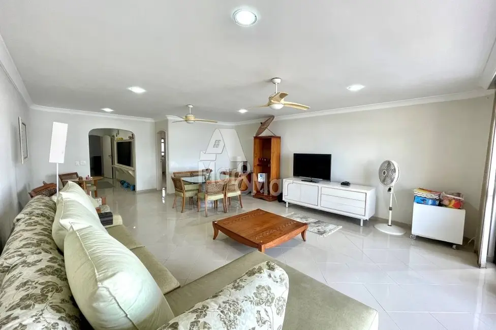 Foto 4 de Apartamento com 3 quartos à venda, 193m2 em Vila Luis Antônio, Guaruja - SP