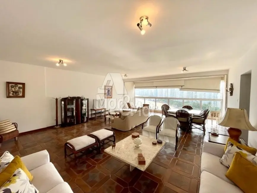 Foto 1 de Apartamento com 3 quartos à venda, 201m2 em Pitangueiras, Guaruja - SP