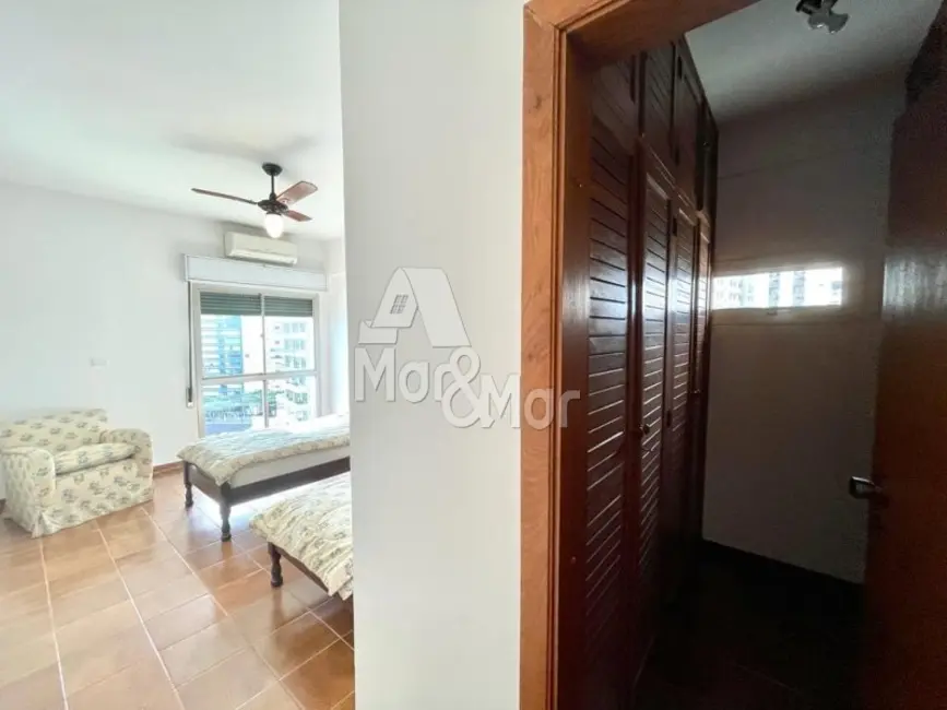 Foto 8 de Apartamento com 3 quartos à venda, 201m2 em Pitangueiras, Guaruja - SP