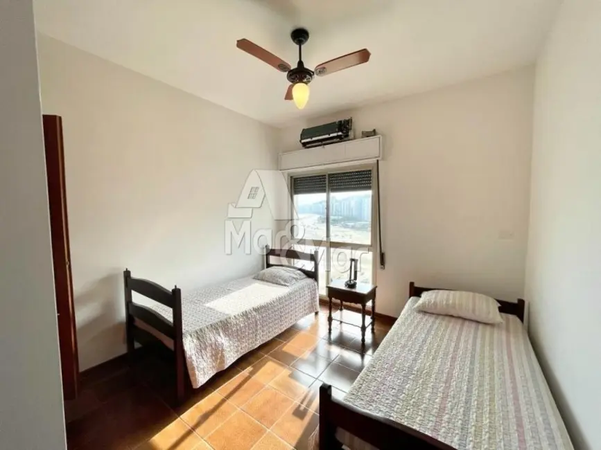 Foto 6 de Apartamento com 3 quartos à venda, 201m2 em Pitangueiras, Guaruja - SP