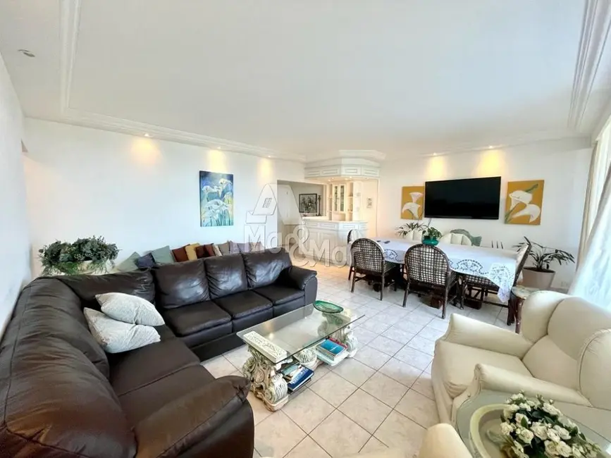 Apartamento com 4 quartos à venda, 230m2 em Pitangueiras, Guaruja - SP - imagem 3 Foto 3 de Apartamento com 4 quartos à venda, 230m2 em Pitangueiras, Guaruja - SP