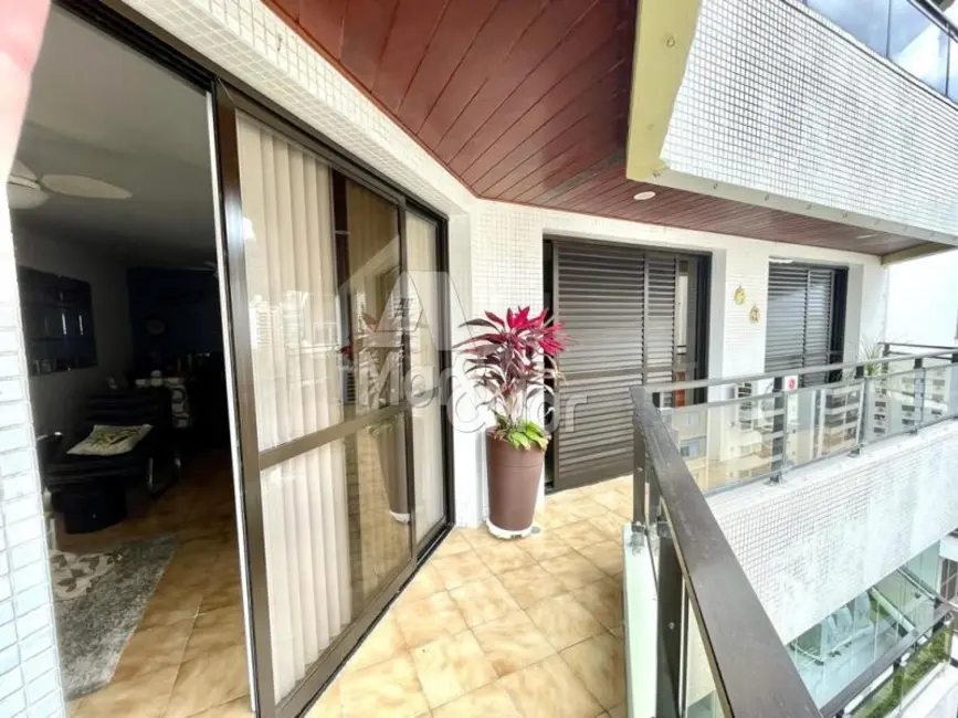 Apartamento com 3 quartos à venda, 159m2 em Pitangueiras, Guaruja - SP - imagem 3 Foto 3 de Apartamento com 3 quartos à venda, 159m2 em Pitangueiras, Guaruja - SP