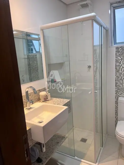 Apartamento com 3 quartos à venda, 100m2 em Enseada, Guaruja - SP - imagem 3 Foto 3 de Apartamento com 3 quartos à venda, 100m2 em Enseada, Guaruja - SP