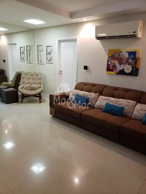 Apartamento com 4 quartos à venda, 120m2 em Pitangueiras, Guaruja - SP - imagem 3 Foto 3 de Apartamento com 4 quartos à venda, 120m2 em Pitangueiras, Guaruja - SP