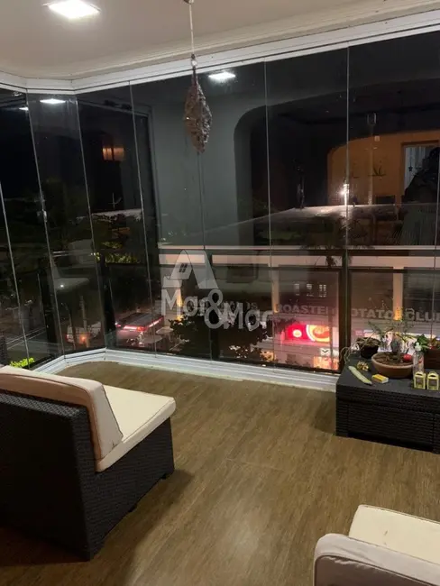 Apartamento com 3 quartos à venda, 290m2 em Pitangueiras, Guaruja - SP - imagem 2 Foto 2 de Apartamento com 3 quartos à venda, 290m2 em Pitangueiras, Guaruja - SP