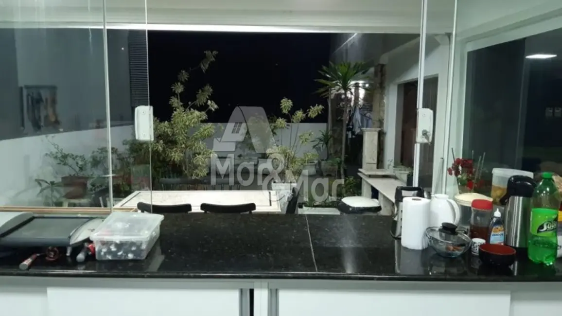 Cobertura com 3 quartos à venda, 319m2 em Pitangueiras, Guaruja - SP - imagem 6 Foto 6 de Cobertura com 3 quartos à venda, 319m2 em Pitangueiras, Guaruja - SP