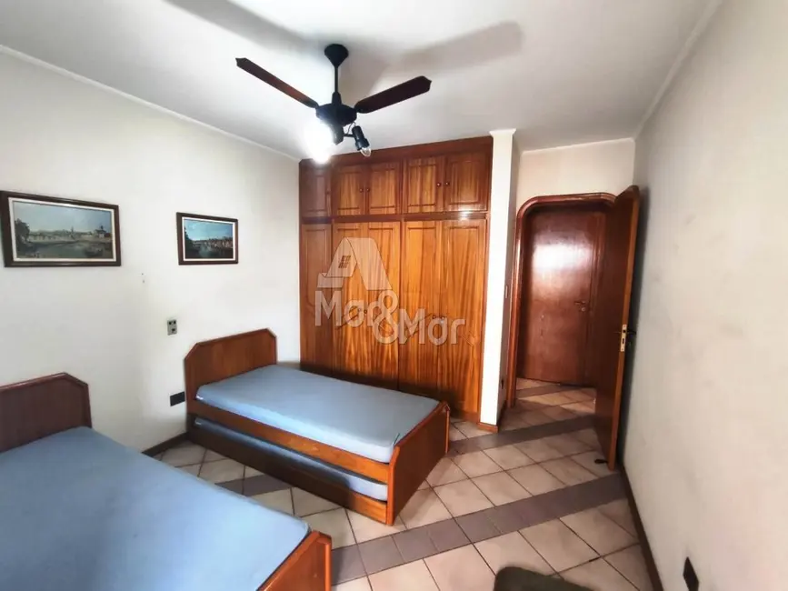 Apartamento com 3 quartos à venda, 140m2 em Pitangueiras, Guaruja - SP - imagem 9 Foto 9 de Apartamento com 3 quartos à venda, 140m2 em Pitangueiras, Guaruja - SP