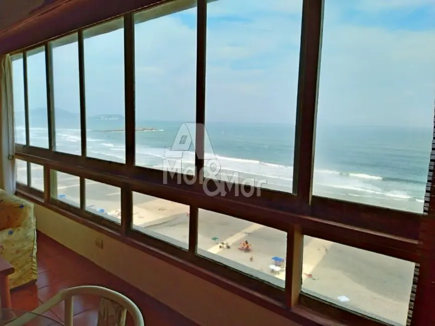 Apartamento com 3 quartos à venda, 200m2 em Pitangueiras, Guaruja - SP - imagem 1 Foto 1 de Apartamento com 3 quartos à venda, 200m2 em Pitangueiras, Guaruja - SP