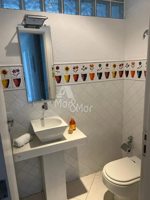 Apartamento com 3 quartos à venda, 195m2 em Pitangueiras, Guaruja - SP - imagem 8 Foto 8 de Apartamento com 3 quartos à venda, 195m2 em Pitangueiras, Guaruja - SP