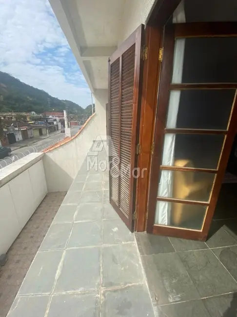 Foto 4 de Casa com 2 quartos à venda, 250m2 em Jardim Primavera, Guaruja - SP