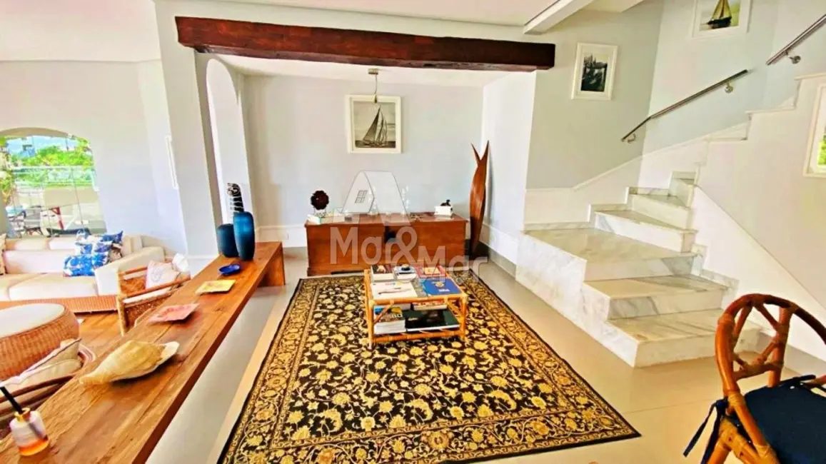 Foto 4 de Casa com 6 quartos à venda, 720m2 em Guaruja - SP
