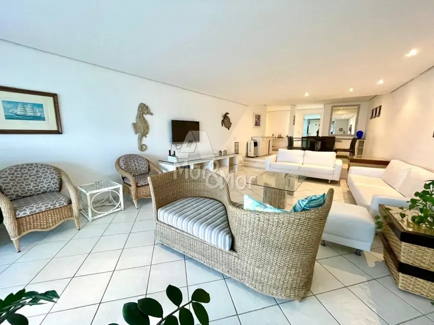 Apartamento com 3 quartos à venda, 182m2 em Pitangueiras, Guaruja - SP - imagem 3 Foto 3 de Apartamento com 3 quartos à venda, 182m2 em Pitangueiras, Guaruja - SP