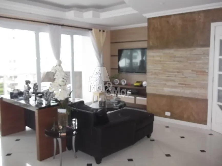 Foto 4 de Apartamento com 3 quartos para alugar, 180m2 em Pitangueiras, Guaruja - SP