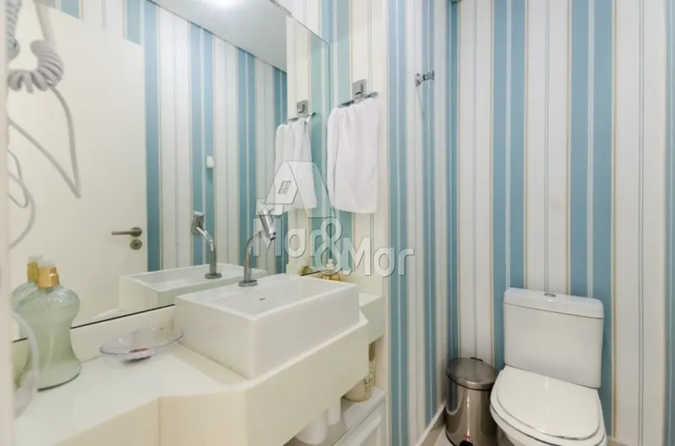 Apartamento com 3 quartos à venda, 175m2 em Pitangueiras, Guaruja - SP - imagem 4 Foto 4 de Apartamento com 3 quartos à venda, 175m2 em Pitangueiras, Guaruja - SP