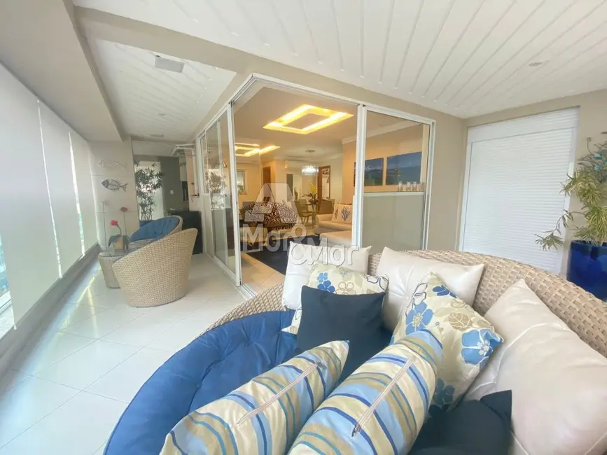 Foto 2 de Apartamento com 3 quartos à venda, 155m2 em Vila Luis Antônio, Guaruja - SP