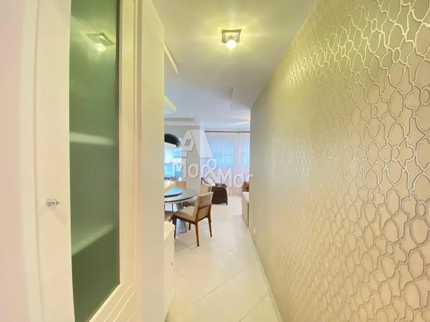 Foto 8 de Apartamento com 3 quartos à venda, 155m2 em Vila Luis Antônio, Guaruja - SP