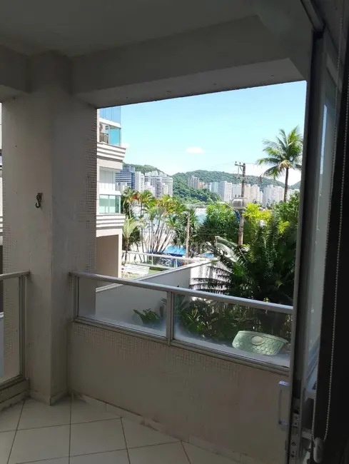 Foto 8 de Apartamento com 2 quartos para alugar, 100m2 em Vila Luis Antônio, Guaruja - SP