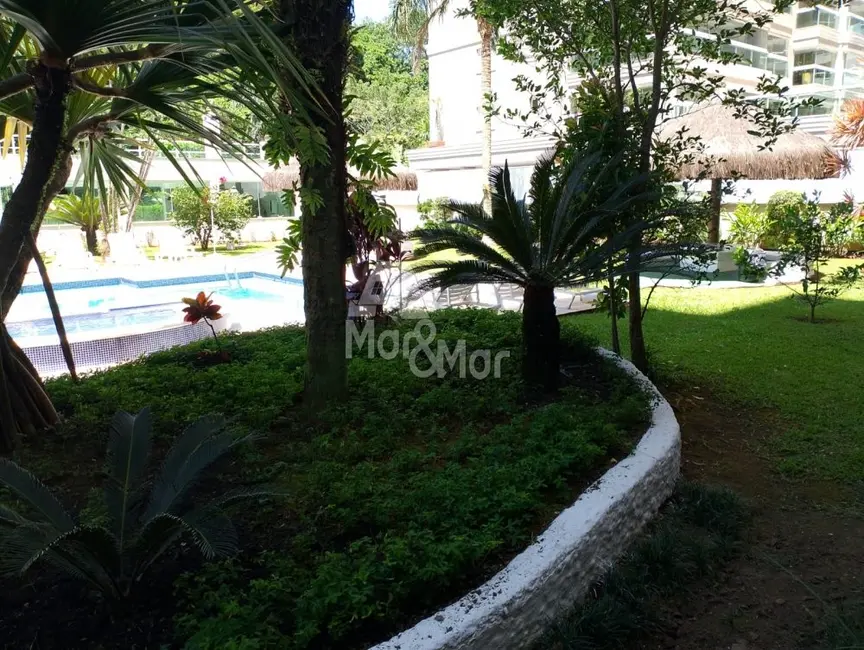 Foto 4 de Apartamento com 2 quartos para alugar, 100m2 em Vila Luis Antônio, Guaruja - SP