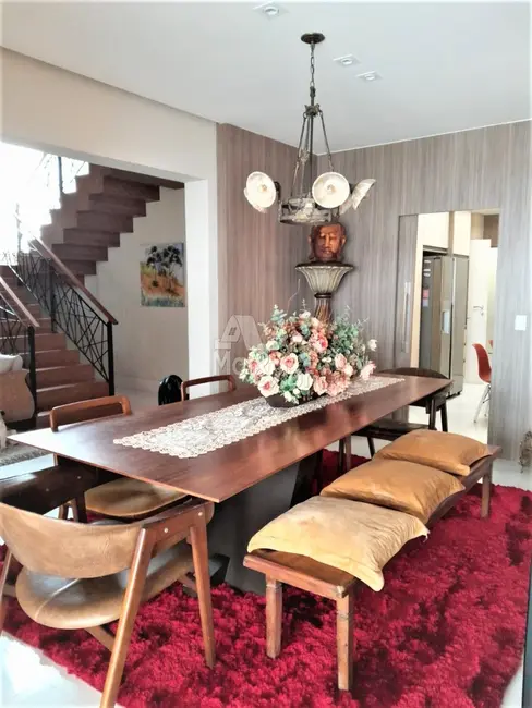 Foto 5 de Casa com 3 quartos à venda, 350m2 em Enseada, Guaruja - SP