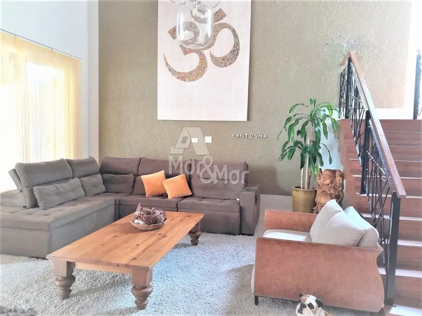 Foto 3 de Casa com 3 quartos à venda, 350m2 em Enseada, Guaruja - SP