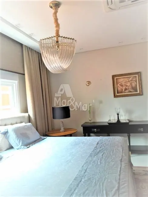 Foto 9 de Casa com 3 quartos à venda, 350m2 em Enseada, Guaruja - SP