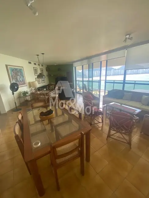 Foto 7 de Apartamento com 3 quartos à venda, 160m2 em Jardim Astúrias, Guaruja - SP