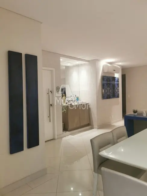 Apartamento com 3 quartos à venda, 179m2 em Pitangueiras, Guaruja - SP - imagem 6 Foto 6 de Apartamento com 3 quartos à venda, 179m2 em Pitangueiras, Guaruja - SP