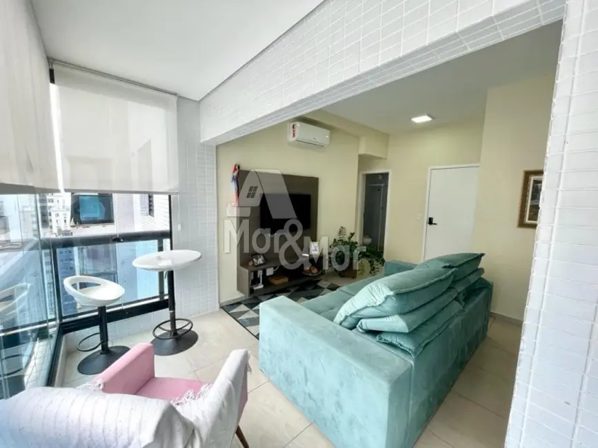 Loft / Flat com 2 quartos à venda, 65m2 em Pitangueiras, Guaruja - SP - imagem 3 Foto 3 de Loft / Flat com 2 quartos à venda, 65m2 em Pitangueiras, Guaruja - SP