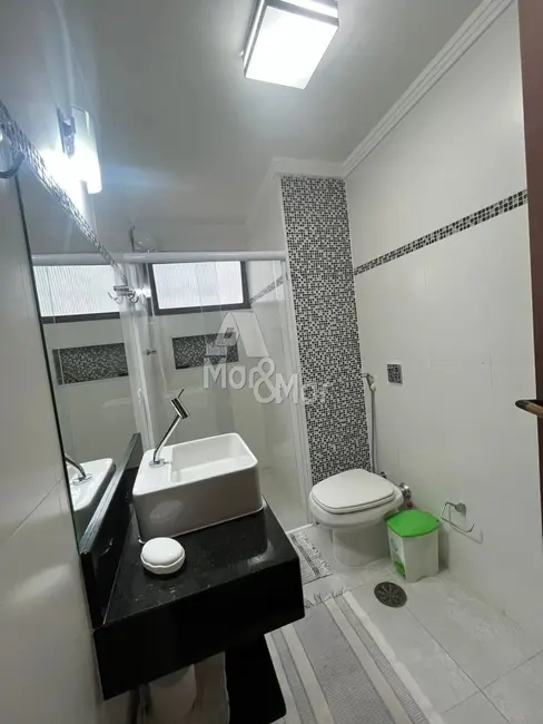 Foto 9 de Apartamento com 3 quartos à venda, 140m2 em Pitangueiras, Guaruja - SP