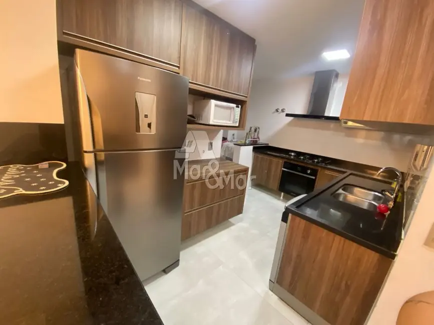 Foto 9 de Apartamento com 3 quartos à venda, 118m2 em Jardim Astúrias, Guaruja - SP