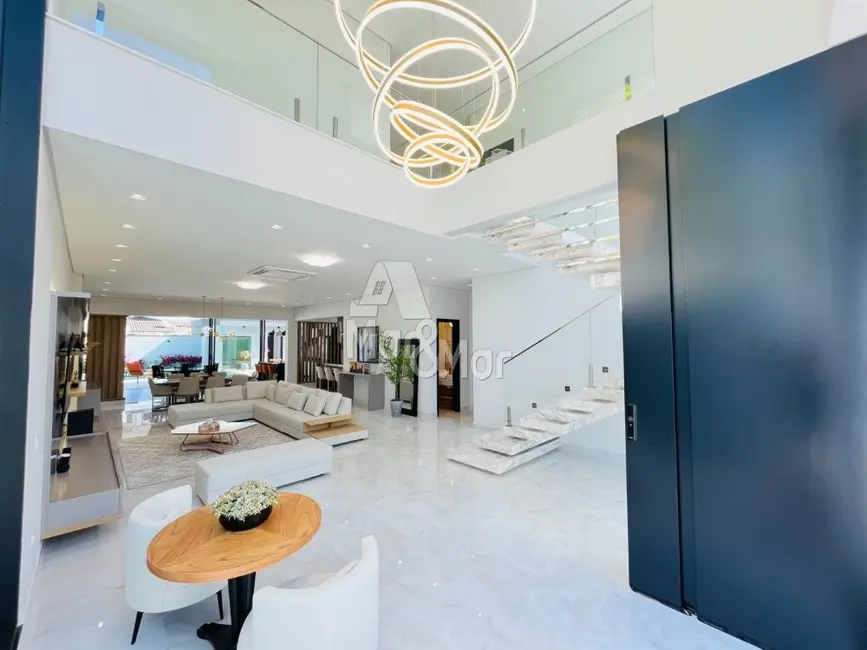 Casa de Condomínio com 6 quartos à venda, 525m2 em Jardim Acapulco, Guaruja - SP - imagem 8 Foto 8 de Casa de Condomínio com 6 quartos à venda, 525m2 em Jardim Acapulco, Guaruja - SP