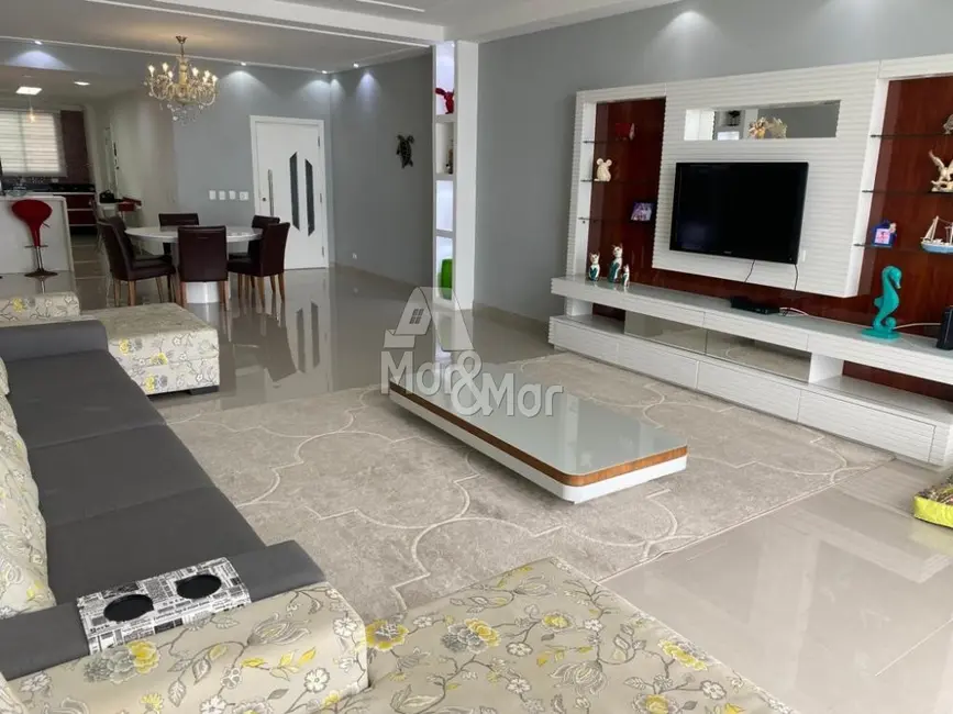 Foto 8 de Apartamento com 3 quartos à venda, 190m2 em Pitangueiras, Guaruja - SP